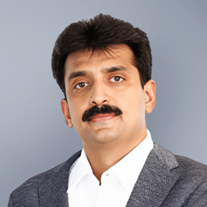Leela Kaza, Founder and Chairman of Talent Titan, headshot taken in Dallas/Fort Worth